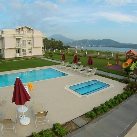 Daphne C Blok Fethiye